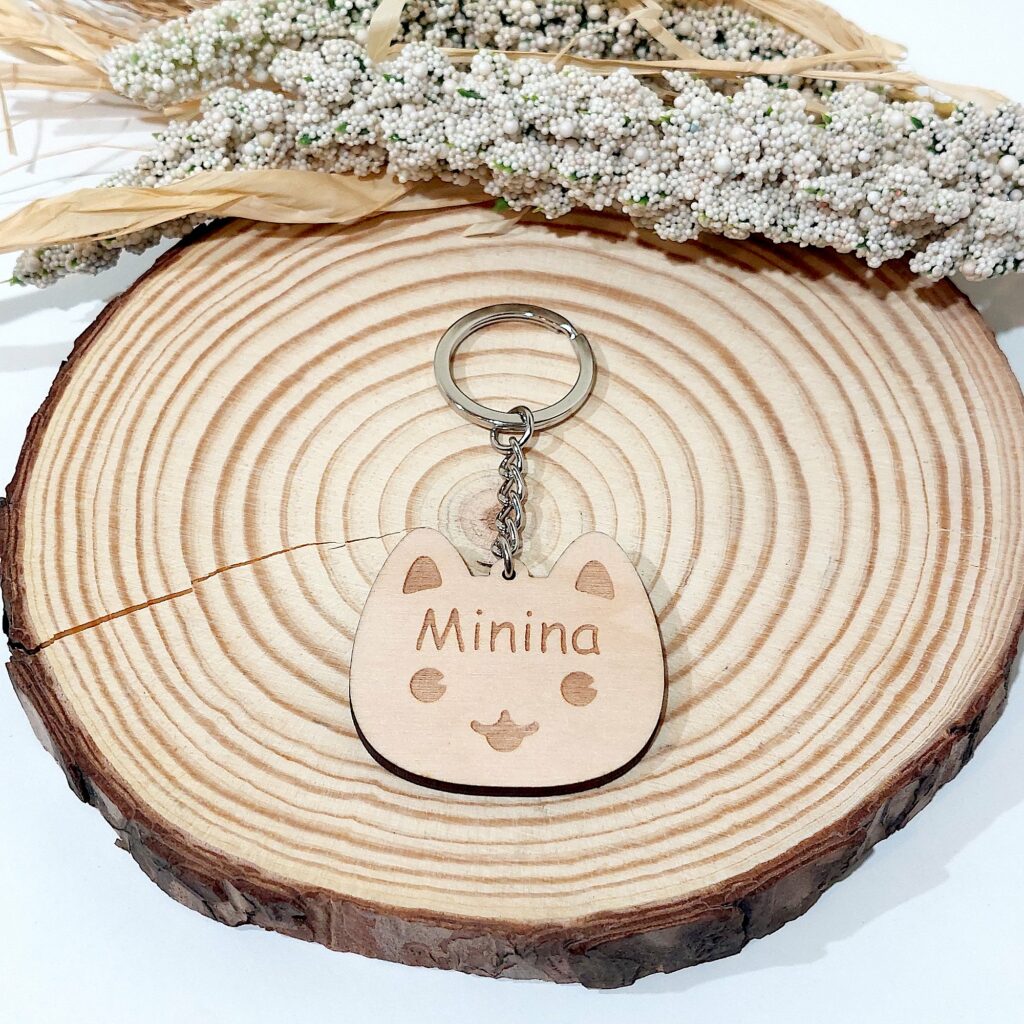 Llavero De Madera Con Forma De Hueso Y Nombre Mascota - Creations