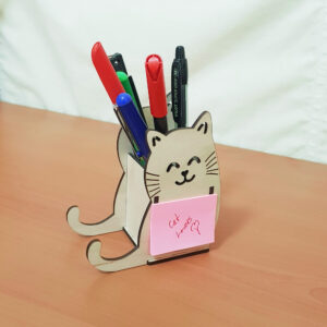 porte-stylo en forme de chat