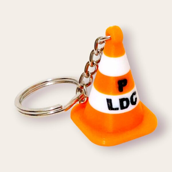 Llavero 3D en forma de cono de señalisación de construcción LDC - LDC Gift - Imagen 4